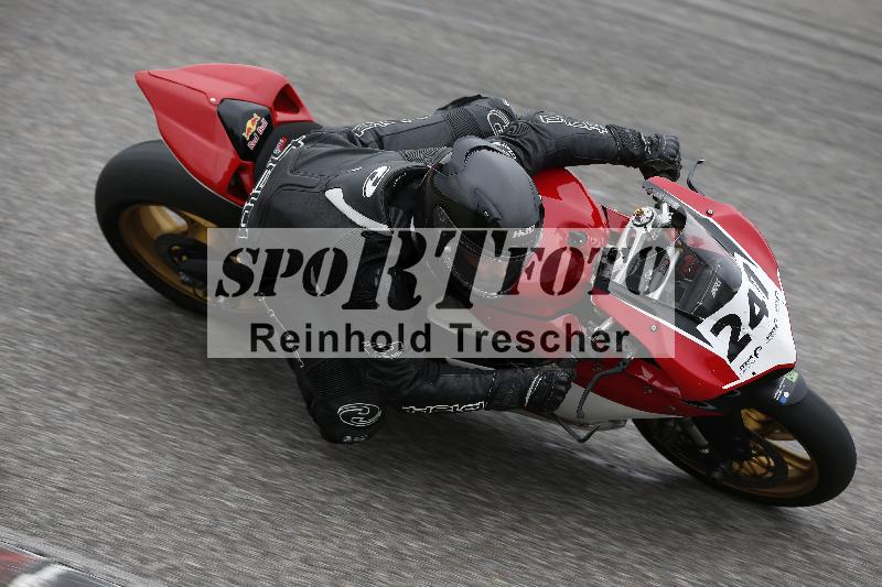 /Archiv-2025/08 20.04.2025 Speer Racing ADR/Gruppe gruen/247